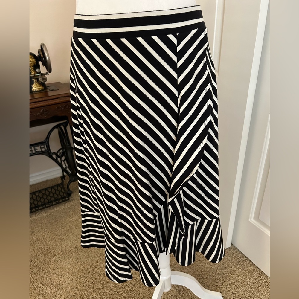 Talbots Faux Wrap Ruffle Front Women's Skirt